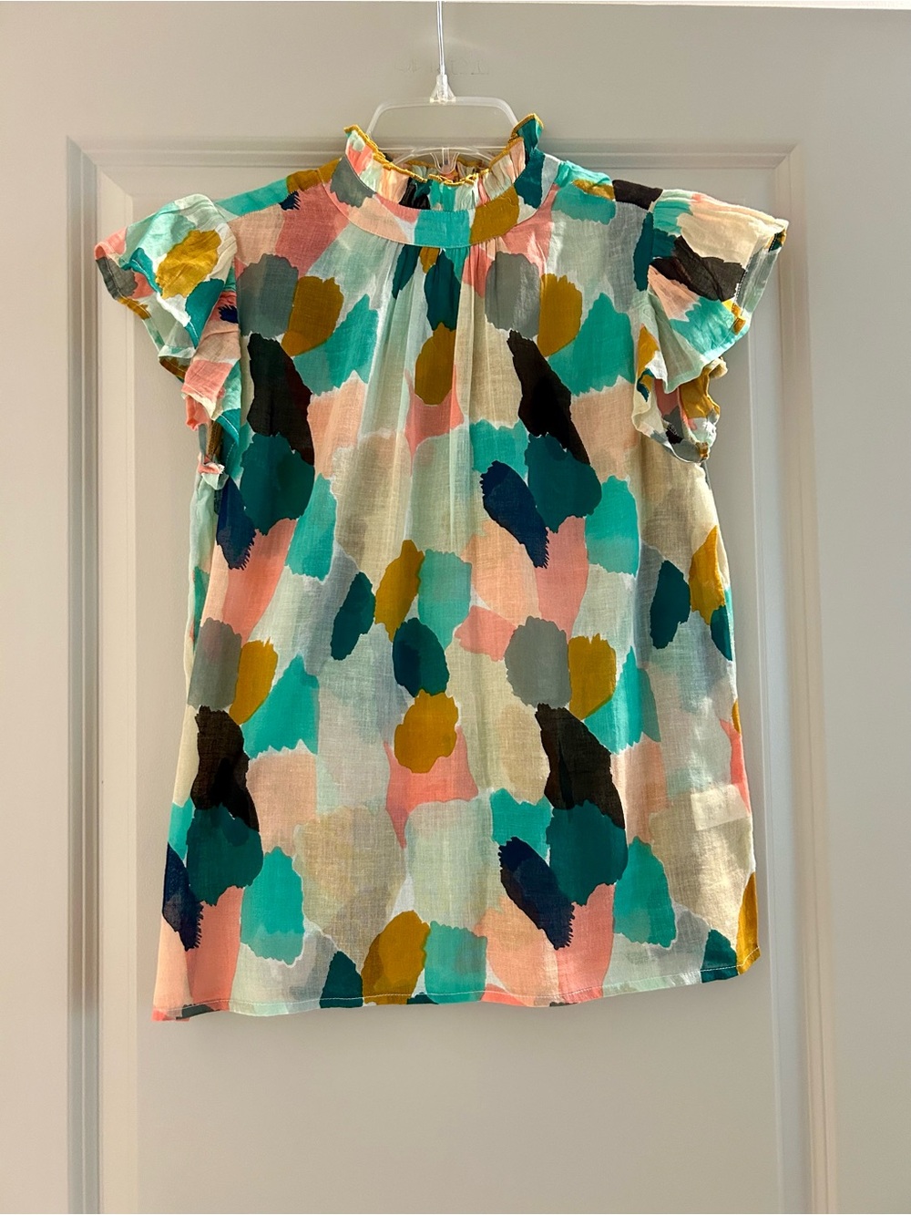 THML Multicolor Brushstroke Ruffle Sleeve Top